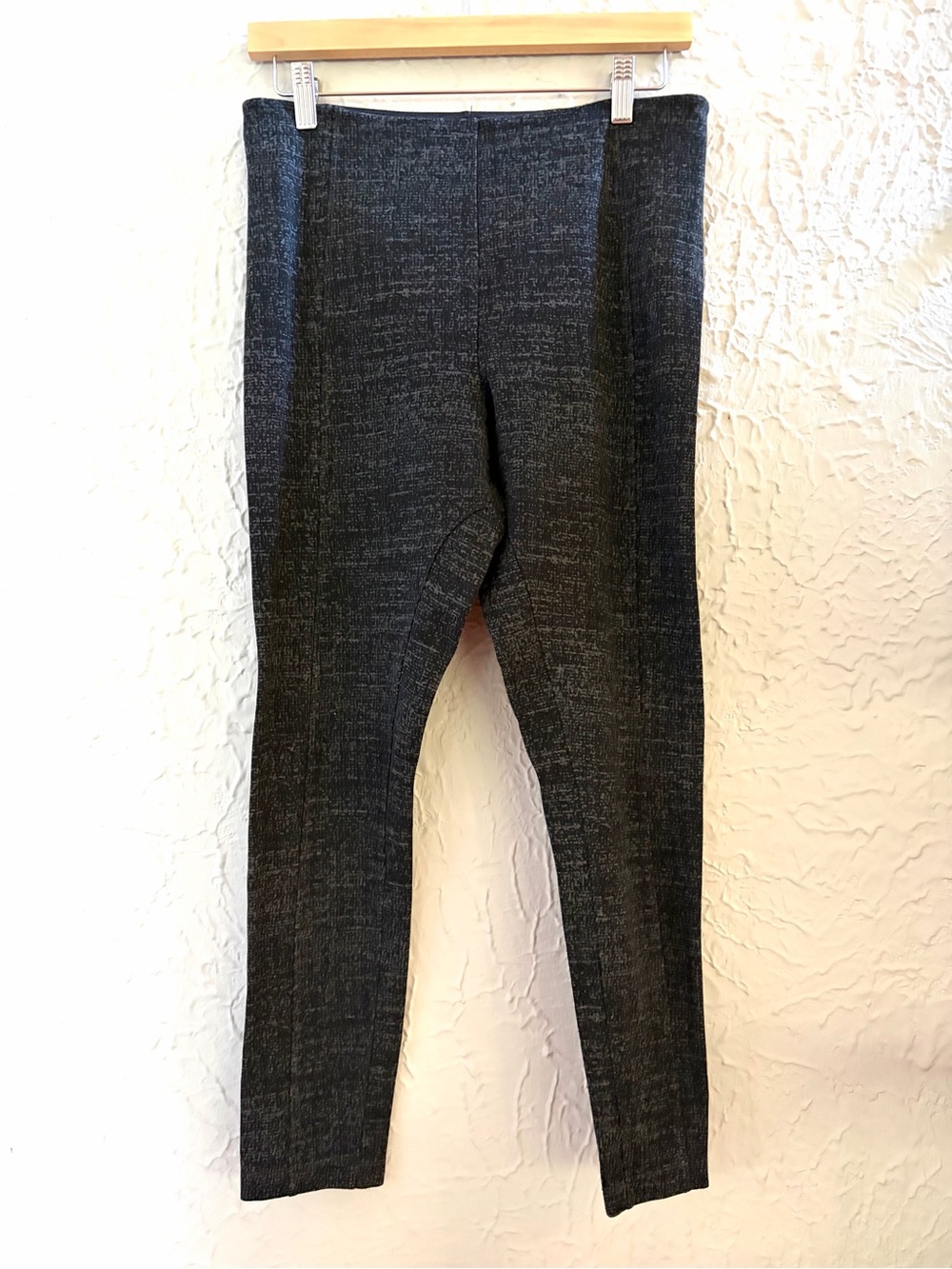 Lysee Black Patterned Leggings Women’s Size L Pull-on Stretch